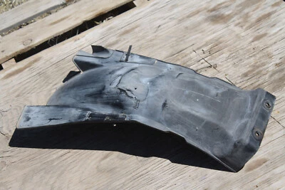 Kawasaki KZ1100A 1981 guardabarros interior trasero, OEM Foto 1 de 4