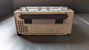 FORD FIESTA 2013 MK7.5 HEAD UNIT RADIO CD STEREO PLAYER E1BT-18C815-HK - Picture 1 of 4