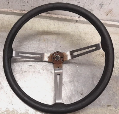 1976-1986 JEEP CJ5 CJ7 CJ8 ЗАВОДСКОЙ ПРОРЕЗЬ ЧЕРНЫЙ 3 СПИЦЫ РУЛЕВОЕ КОЛЕСО БЕСПЛАТНАЯ ДОСТАВКА - Изображение 1 из 4