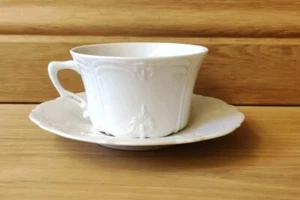 Tirschenreuth Baronesse weiß Teetasse mit Untertasse - Bild 1 von 3