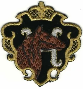 Reitpferd in Gold schwarz Schild Abzeichen Porträt Stickaufnäher - Bild 1 von 1
