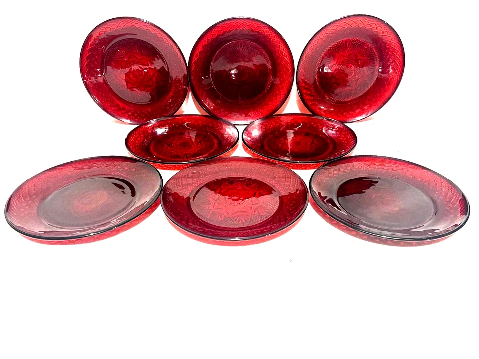 Platos de ensalada Cristal D' Arques rojo rubí 8" (juego de 8) Francia Foto 1 de 1