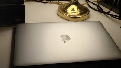 2015 15in MacBook Pro - 2.5 i7, 16gb, AMD R9, 256gb, Sonoma (NEW BATTERY) - Image 1 of 4