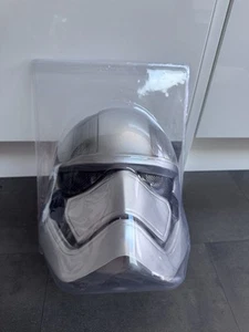 Rubini Star Wars due pezzi Capitano Phasma maschera plastica casco costume cosplay - Foto 1 di 3