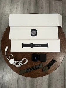 Apple Watch Series 8 45mm Aluminium GPS + Cellular with Nike Strap - 85% BH - Zdjęcie 1 z 11