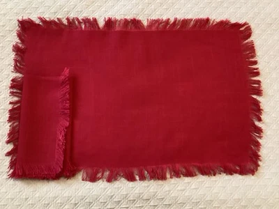 Set of 5 Cherry Fringe  Linen Placemats & 7 Napkins NICE - Image 1 of 4