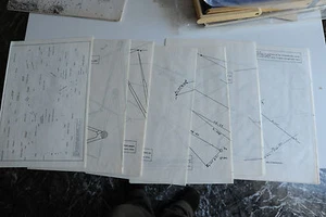 INTERPRETAZIONE DEI SIMBOLI NELLE CARTE DELL'IST. IDROGRAFICO MARINO - 28 TAVOLE - Picture 1 of 1