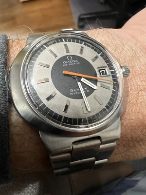 OMEGA All SS Dynamic T107.   41mm,Modelo 165-039. Fecha automática, calibre 563 Foto 1 de 4