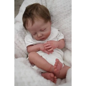 45cm Reborn Baby Doll Sleeping Newborn Dolls Vinyl Cloth Body 3D Skin Painted - Picture 1 of 5