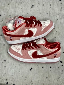 Size 9.5 - Nike Dunk Low SB x StrangeLove Valentines Day - Picture 1 of 7