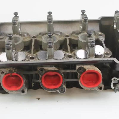 Triumph Speed 2001 triple motor extremo superior culata  Foto 1 de 4