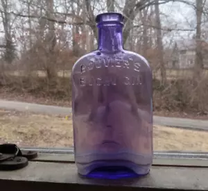 BOUVIER'S BUCHU GIN PRETTY AMETHYST 1890s HALF PINT MEDICINAL WHISKEY FLASK - Picture 1 of 6