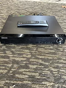 Samsung HTZ310 Surround Sound Receiver DVD Player - FOR REPAIR OR PARTS! - Picture 1 of 4
