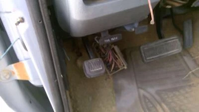 Dodge Ram D100 1989 conjunto de pedal de freno de estacionamiento unidad de emergencia completa OEM Foto 1 de 4