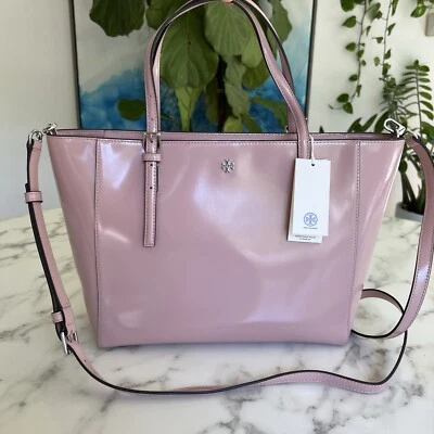 Bolsa de ombro nova com etiquetas Tory Burch Emerson pequena bolsa tote argila rosa couro envernizado $428 - Imagem 1 de 4