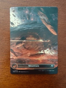 MTG - Mountain (0370) - Borderless Galaxy Foil #0370 - Edge of Eternities quasi nuovo - Foto 1 di 2