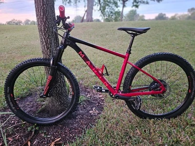 Bicicleta de montaña Red Marin Nail Trail 7 2019 con mejoras (marco de tamaño mediano) Foto 1 de 4