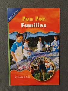 Fun For Families Linda B. Ross Social Studies Textbook Pearson 2000 Paperback - Foto 1 di 2