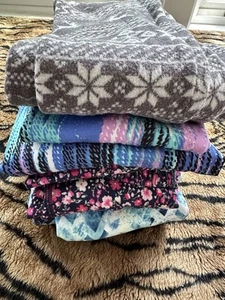 Large Lot Of Kids 10/12 Warm Under layers/ For Winter Play - Picture 1 of 12