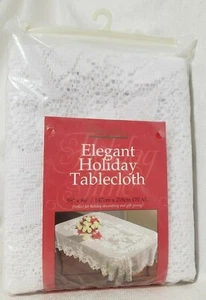 Elegant Holiday Tablecloth 58x86  White Oval Tablecloth New NOS Poinsettia USA - Picture 1 of 7