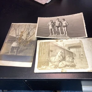 Three vintage photographs - Picture 1 of 11