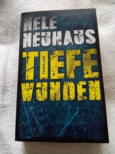 Nele Neuhaus: TIEFE WUNDEN Tausnus Krimi Tb sehr gut erhalten - Bild 1 von 1