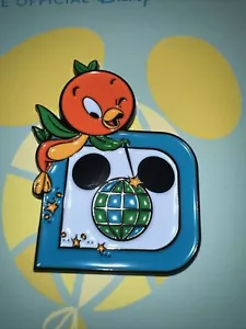 2021 Disney Pin D23 Gold Member WDW 50th Anniversary Orange Bird - Picture 1 of 1