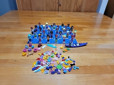 LEGO Friend Minifigures and Accessories Lot - Image 1 of 4