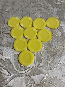 TOY GAMES  PARTS Yahtzee Chips 1996 PIECES REPLACEMENT 10 Yellow Chips 🟡 - Picture 1 of 2