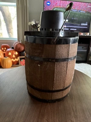 Винтажная электрическая мороженица Cornwall дерево - Изображение 1 из 4