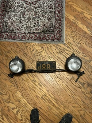 Ford Modelo A? Faros. Foto 1 de 4