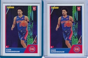 LOTE DE 2 TARJETAS - 2021-22 Panini Adhesivo Tarjetas #81 CADE CUNNINGHAM - TARJETA DE NOVATO - Imagen 1 de 2