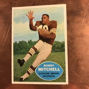 Bobby Mitchell 1960 Topps #25 2 lightly dinged corners, centered,back not rubbed - Picture 1 of 4