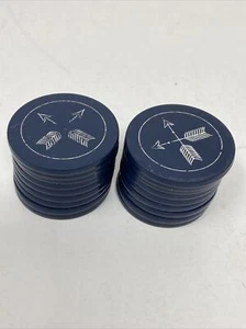 Vintage Lot of 18 Crossed Arrows Blue Poker Chips Clay Antique - Picture 1 of 2