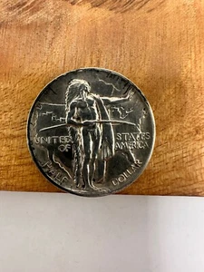 1926-S Oregon Trail Memorial Commemorative Half Dollar #7417 - Picture 1 of 7