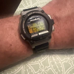 Orologio Digitale Vintage Timex Ironman Triathlon Antiurto 8 Giri Memoria E1 - Foto 1 di 11