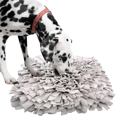 Schnüffeldecke mit Versteckfunktion | Trainingsmatte für Hunde - Bild 1 von 4