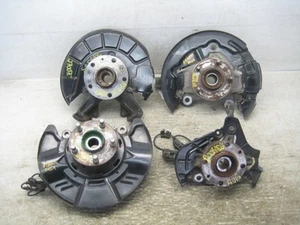 2013 Altima Passenger Right Front Spindle Knuckle OEM 78K Miles - LKQ394364689 - Picture 1 of 3
