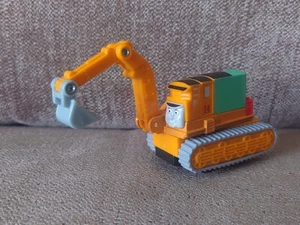 Thomas & Friends Oliver Crane Take n Play Die Cast Train Engine 2015 - Picture 1 of 7