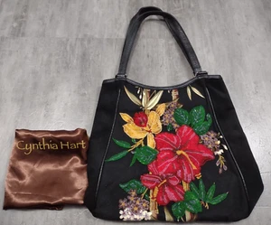 Borsa a tracolla floreale con perline Cynthia Hart Hibiscus Harvest finiture in pelle - Foto 1 di 5