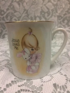 PRECIOUS MOMENTS MINI MUG, 1984 JONATHAN & DAVID, ENESCO, "Jesus Loves Me"  - Picture 1 of 8