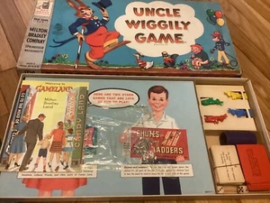 Complete 1954 Uncle Wiggly Game #4829-E Cards And Bunny Pawns Extra Board Nice - Picture 1 of 8