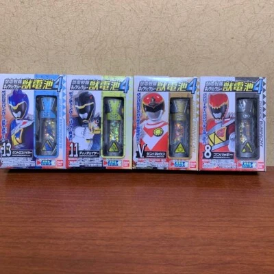 Бокс-сет Bandai Power Rangers Dino Charge Kyoryuger Zyudenchi 8 11 13 В 4 вскрытый - Изображение 1 из 4