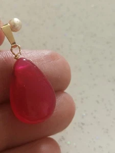 Natural Red Ruby teardrop pear solid 9ct yellow gold Necklace pendant - Picture 1 of 6