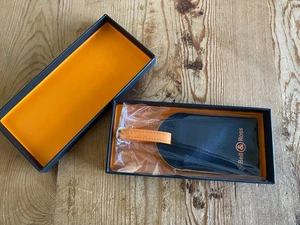 Bell & Ross - Kartenetui für Kofferset - 6´7 x 11´ 5 CM - Schwarz Und Orange - Picture 1 of 7