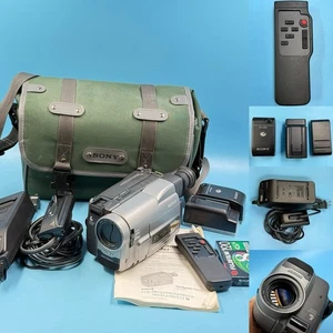 Sony Handycam Vision CCD-TRV52 Video8 Camcorder /Needs Repair(sell As Is) - Picture 1 of 17