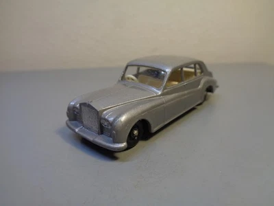MATCHBOX LESNEY Nº 44B ROLLOS VINTAGE ROYCE PHANTOM V MUY BUEN ESTADO Foto 1 de 4
