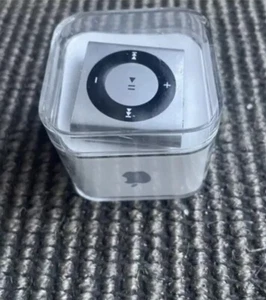 Apple iPod Shuffle - 4. Generation Silber Silver 2 GB NEU NEW - Bild 1 von 1