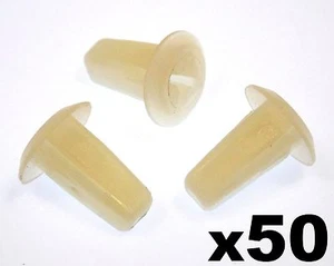 50 x Plastik 4mm Schraube Ösen für Honda - Rad Bogen Futter, Stoßstange & - Picture 1 of 1