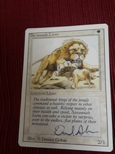 Rare crimped error Signed revised savannah lion daniel gelon MTG magic gathering